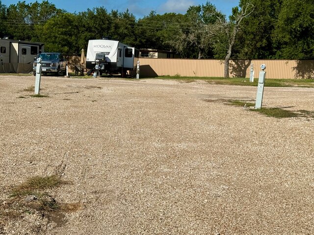 Image 2 for 50 Pull Through RV Site