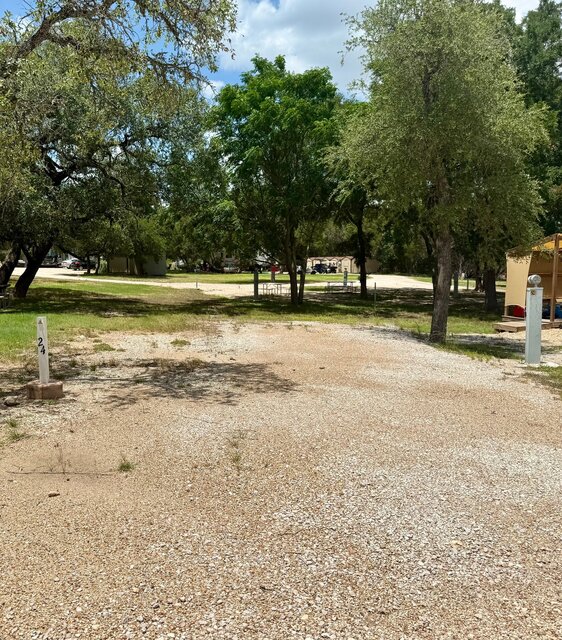 Image 1 for 24 Back in RV Site