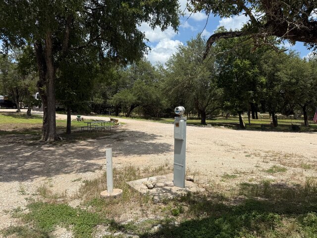 Image 1 for 22 Back in RV Site