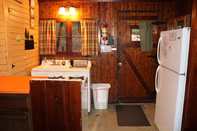 Image 10 for Cabin 4