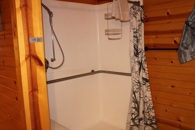 Image 9 for Cabin 1 -ADA