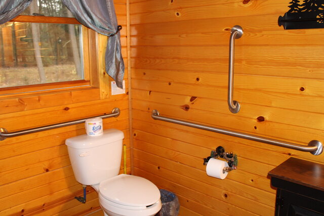 Image 8 for Cabin 1 -ADA