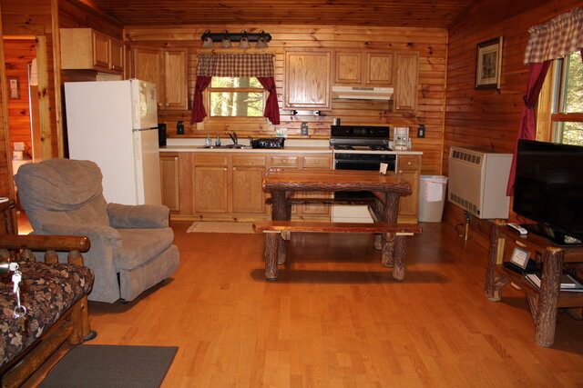 Image 12 for Cabin 6