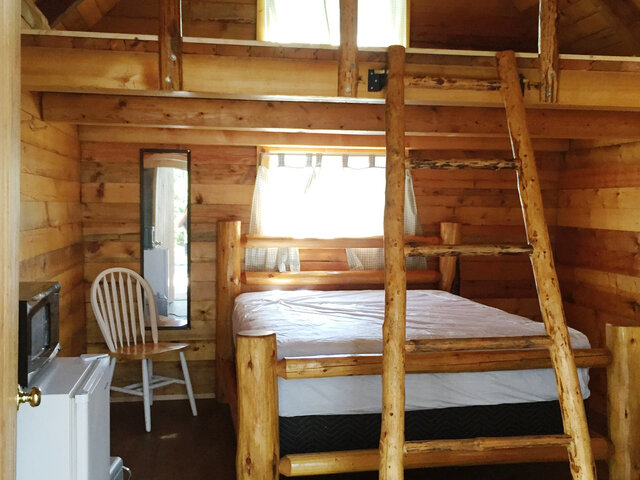 Image 4 for I 04) Grinnell Cabin