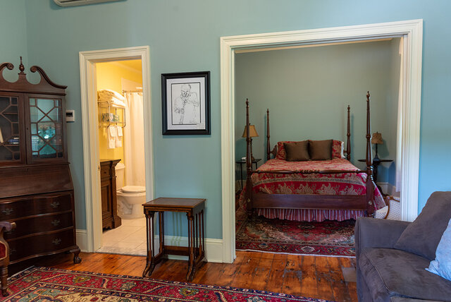 Image 1 for Suite 301