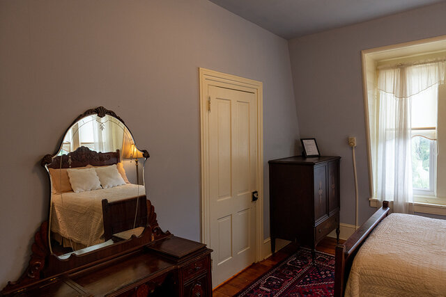Image 3 for Double Bed Room 404