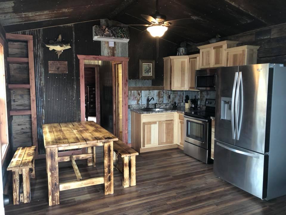 Twin Eagle Lake Estates and Hideout in Potosi, Missouri Cabin 4