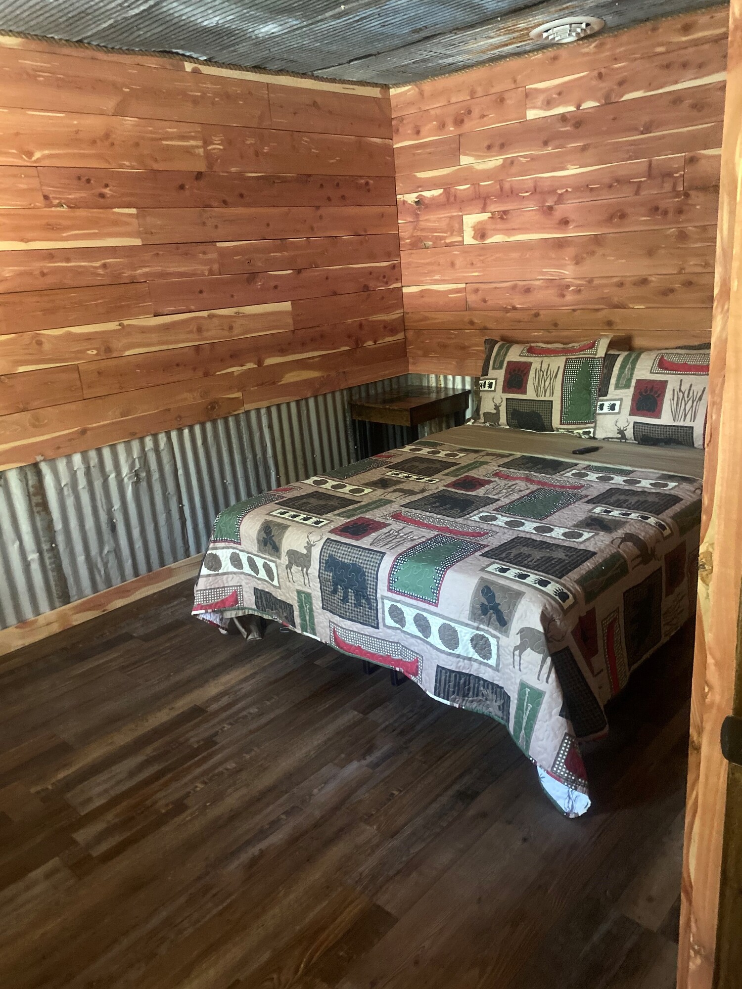 Twin Eagle Lake Estates and Hideout in Potosi, Missouri Davey's Cabin