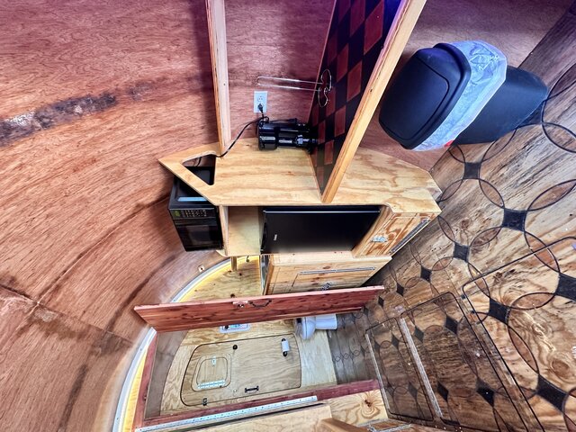 Image 2 for Settler's Landing 5