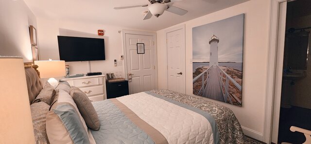 Image 2 for Ogunquit Room