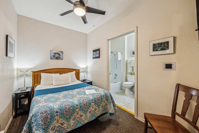 Image 1 for Room 203 – Full