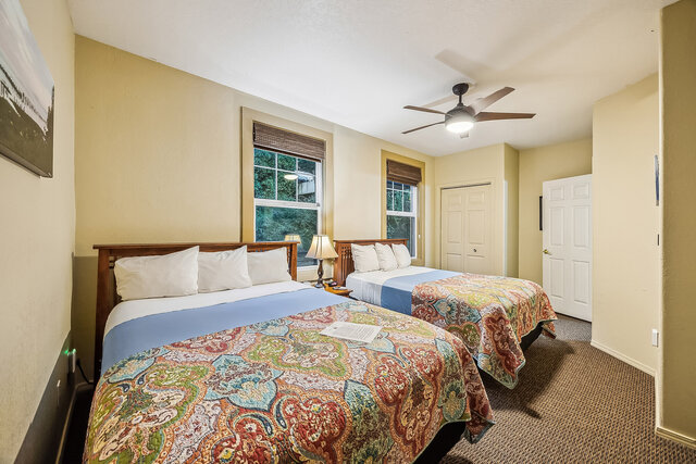 Image 2 for Room 202 - Queen/Full