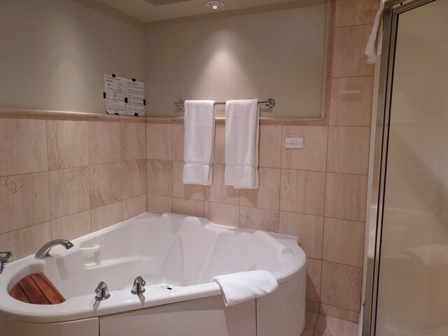 Image 4 for 022) Suite 22 -Two Bedroom Suite