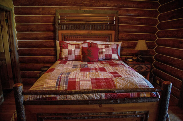 Image 6 for RBC The Lazy Doe Cabin