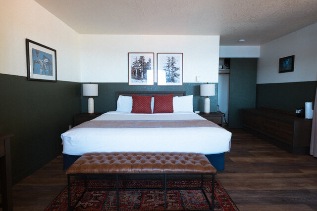 Image 7 for #03 Waterfront King (no pets)