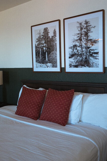 Image 2 for #05 Water View Single Queen (no pets)