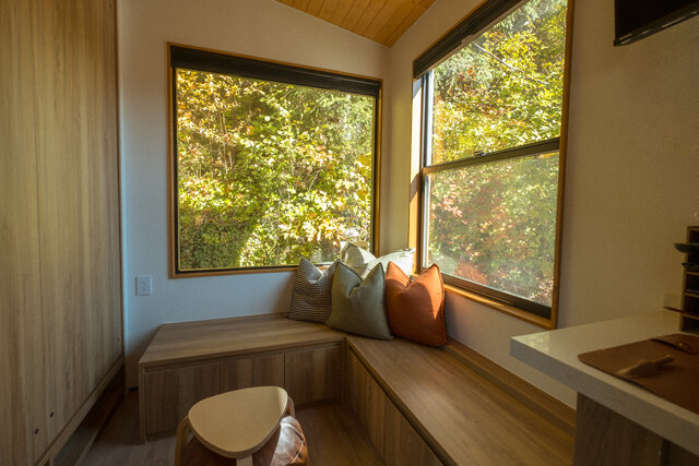 Image 4 for 4 Coho Cabin IV