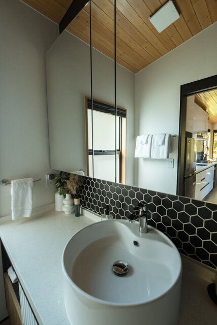 Image 8 for 2 Coho Cabin II