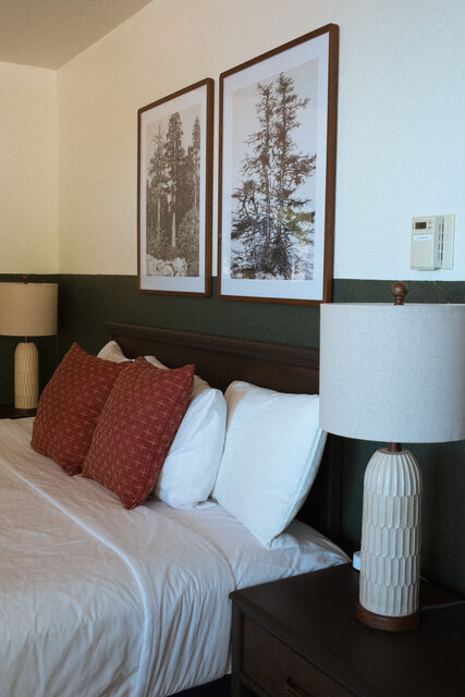 Image 1 for #05 Water View Single Queen (no pets)