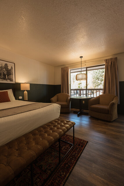 Image 3 for #04 Single Queen (no pets)