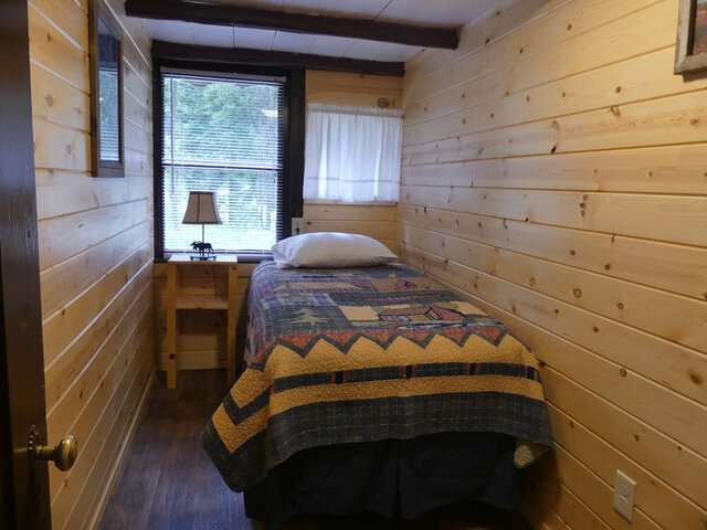Image 5 for Moose Cabin 7
