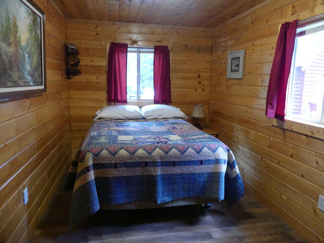 Image 7 for Moose Cabin 7