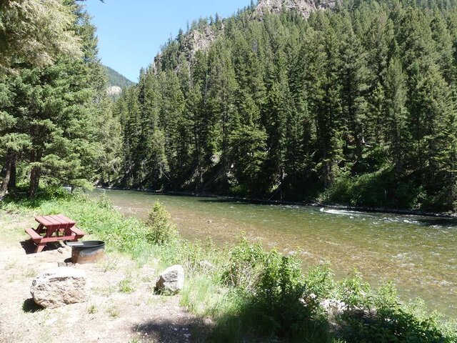 Image 2 for Cabin 18