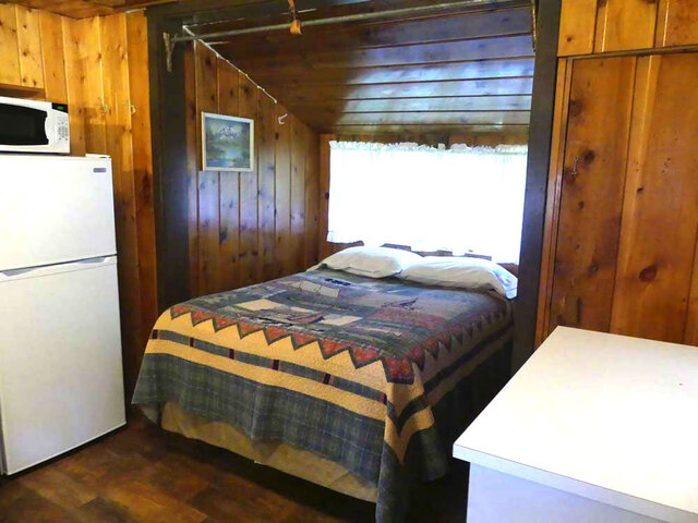 Image 3 for Cabin 4
