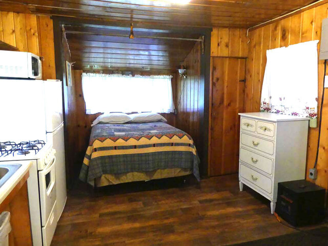Image 2 for Cabin 4