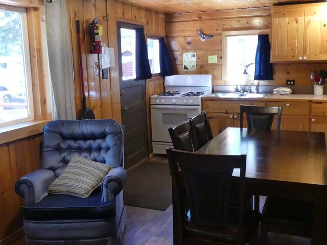 Image 2 for Eagle Cabin 9