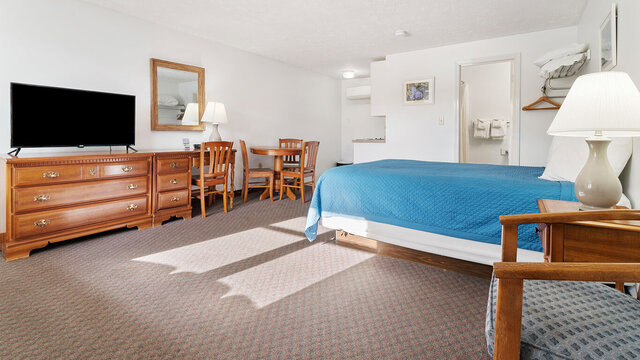 Image 1 for 12 Motel Suite-Cooktop Kitchen, QN Bed & Sleep Sofa