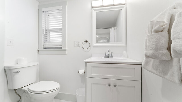 Image 4 for 02 Cottage -2 Bedroom, Kitchen, Screened Porch