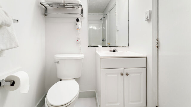 Image 6 for 14 Motel Room - 2 Beds, Micro, Fridge, Kitchenette