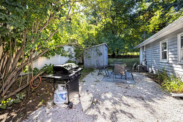 Image 9 for Lake Lure Back