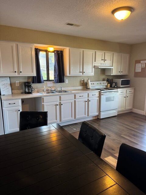 Image 1 for Villa 12