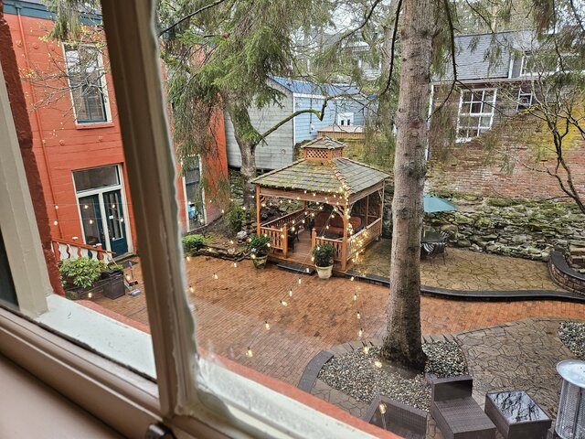 Image 17 for 02) The Suite