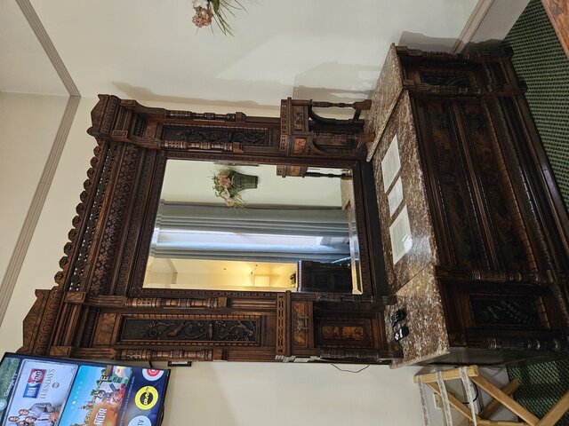 Image 9 for 02) The Suite