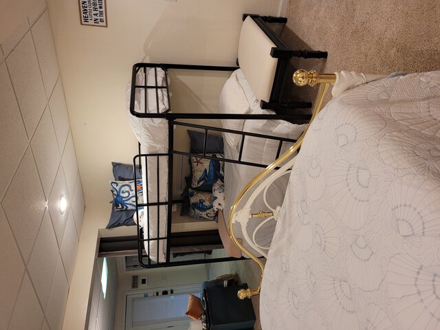 Image 7 for The Adrian Anderson Suite