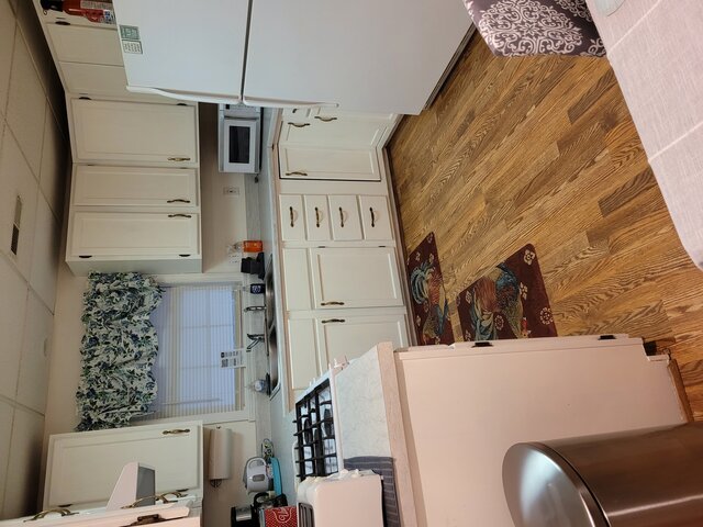 Image 9 for The Adrian Anderson Suite