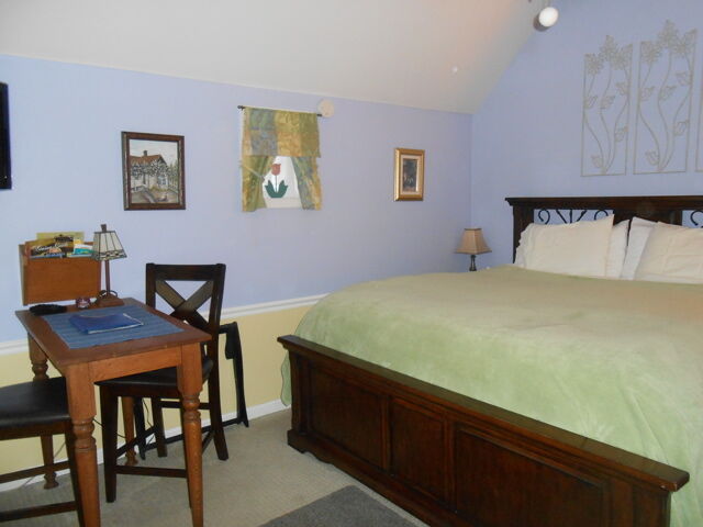 Image 2 for Apple Blossom Boutique Cottage