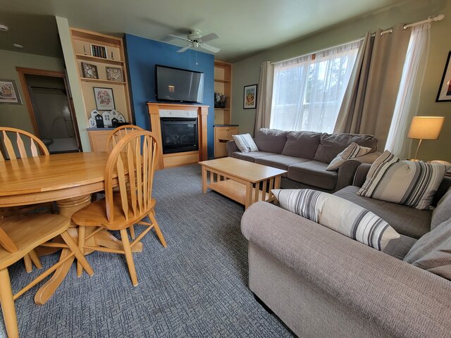 Image 5 for Two-Bedroom Suite