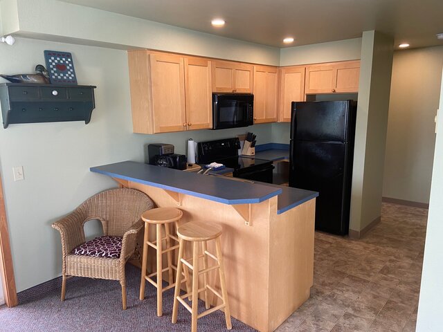 Image 6 for One-Bedroom Suite