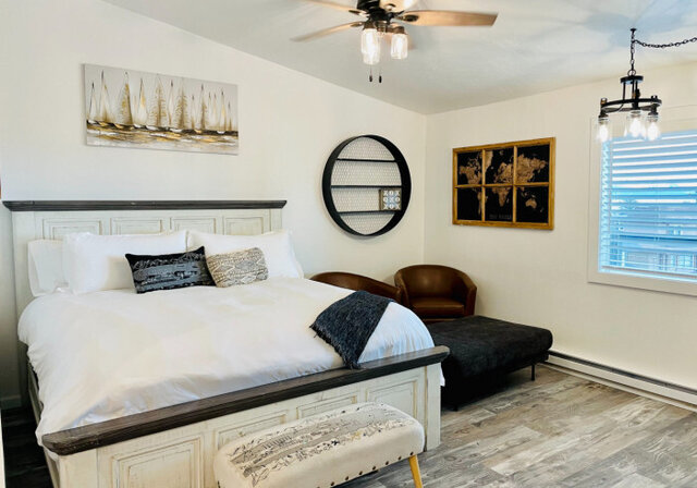 Image 6 for Captains Quarters #106