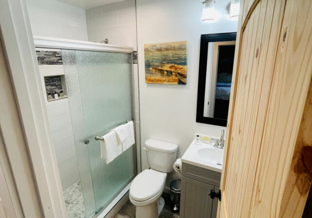 Image 4 for 1BR W/D Otter Raft Suite #104