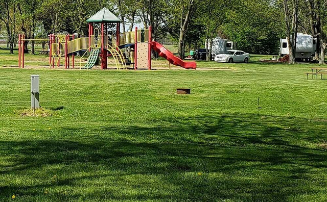 Image 1 for Grass Pull-Through