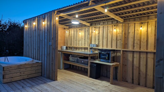 Image 3 for Valtra Dome