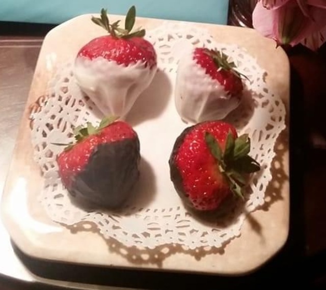 Image 1 for Chocolate Covered Strawberries