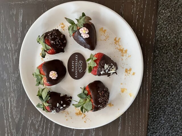 Image 3 for Chocolate Covered Strawberries