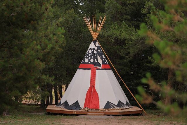 Image 1 for Yellowstone Luxury Tipi