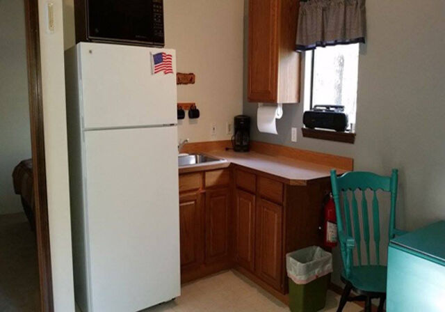 Image 4 for Mom's Place